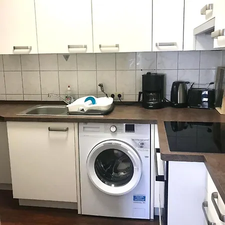 Enno Apartment *